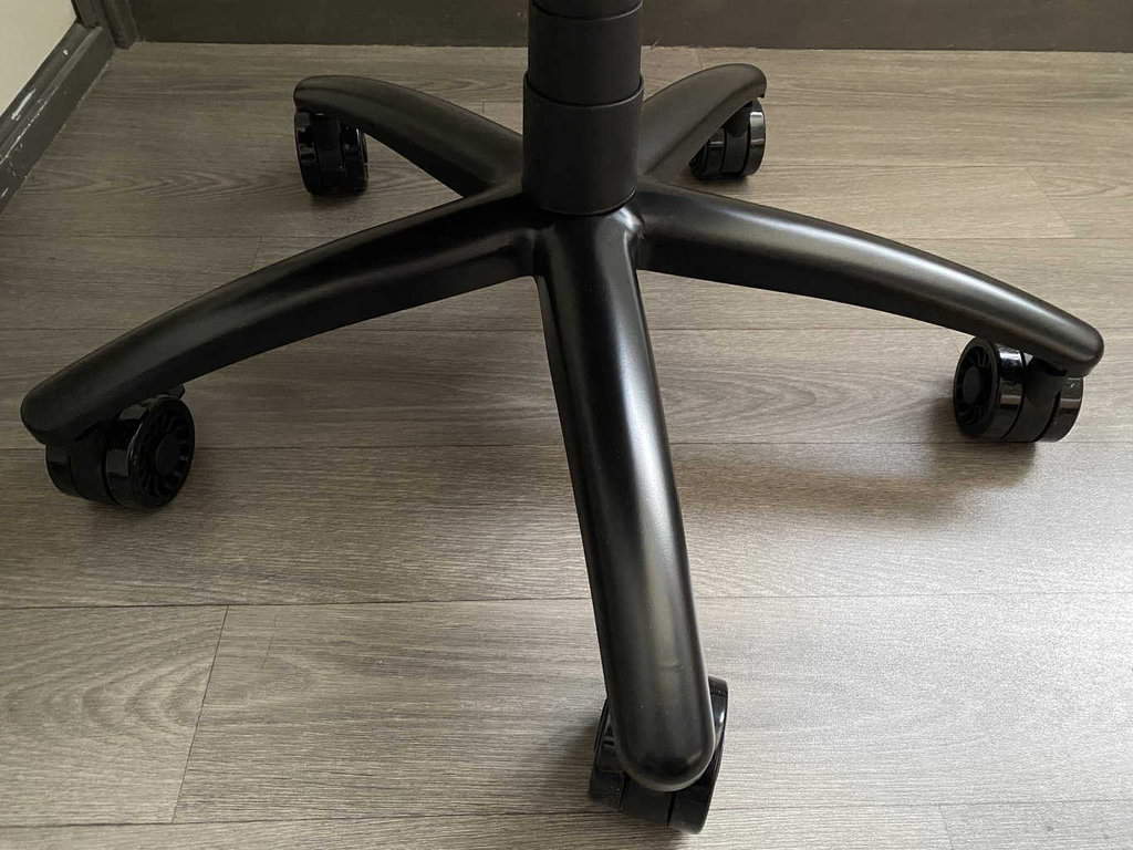 Aerone  Platinum Test (2025) : Pour les grands à petit budget