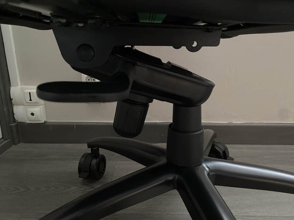 Aerone  Platinum Test (2025) : Pour les grands à petit budget