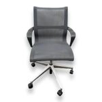 Chaise de bureau Herman Miller Setu : confort et design modernes