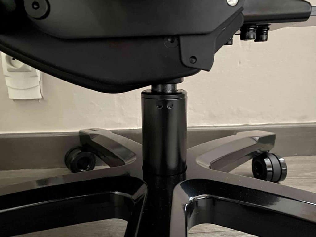 Quersus ICOS Test (2025) : La 1re chaise gaming avec assise réglable