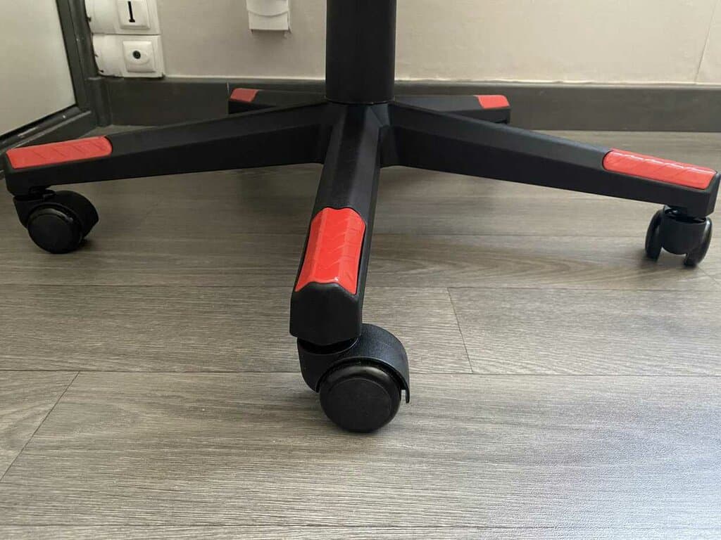 Songmics OBG73BRV1 Test (2025) : Le meilleur repose-pieds