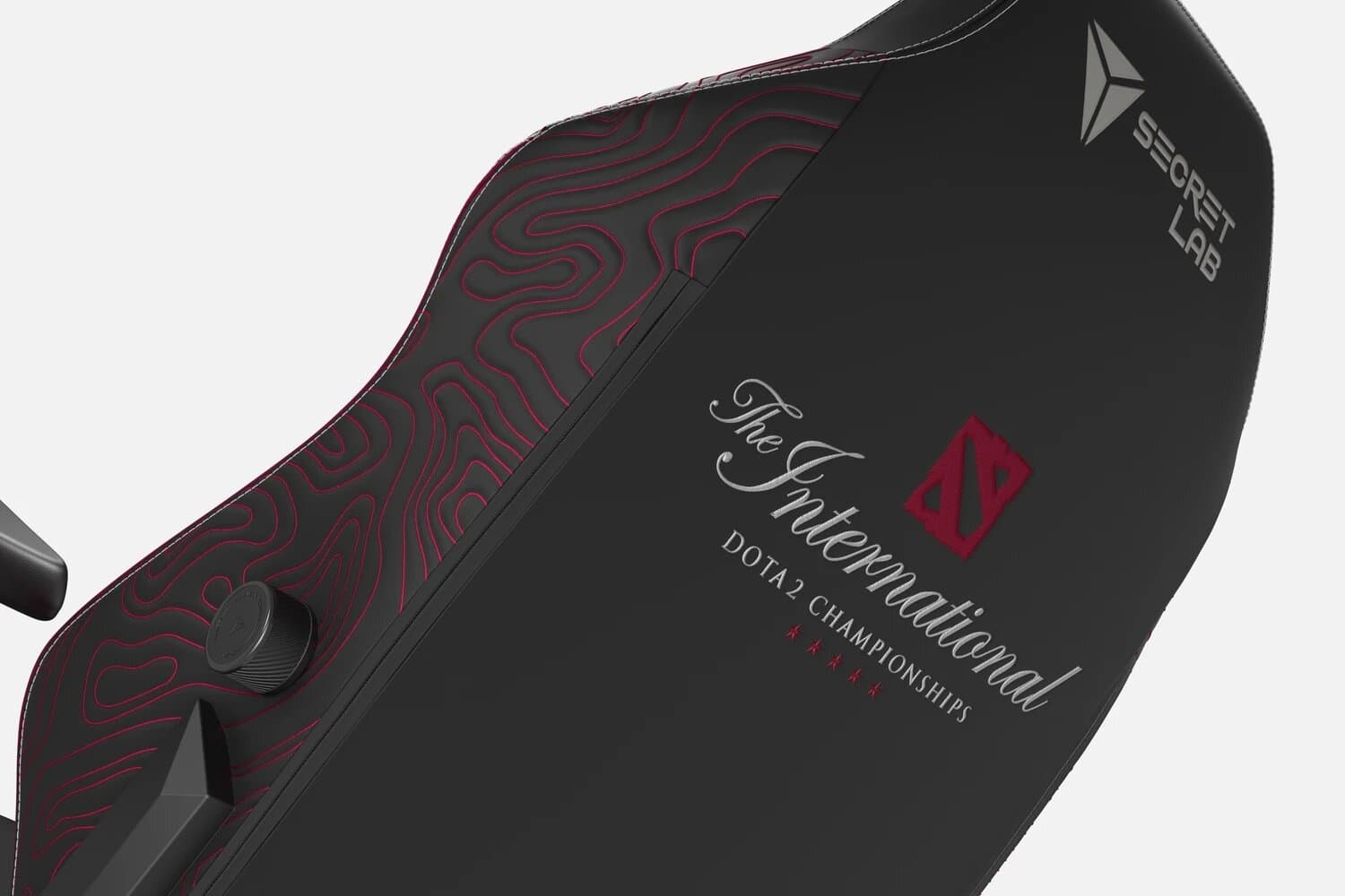 Chaise gaming Secretlab The International 11, design noir et rouge, confort et performance pour gamers.