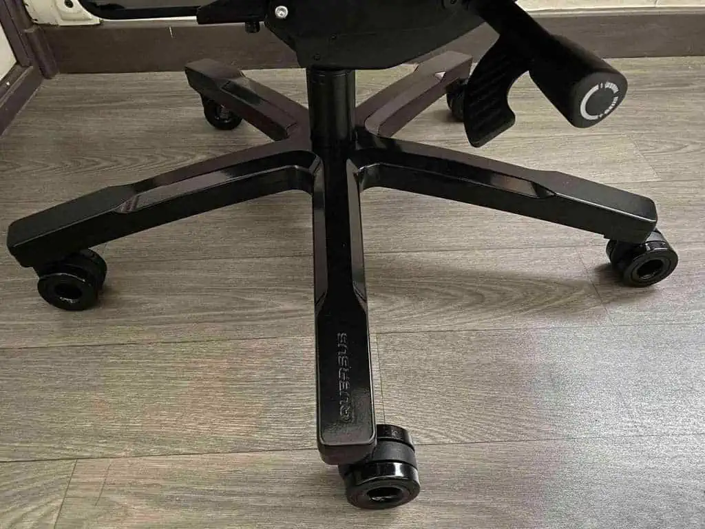 croix de pieds